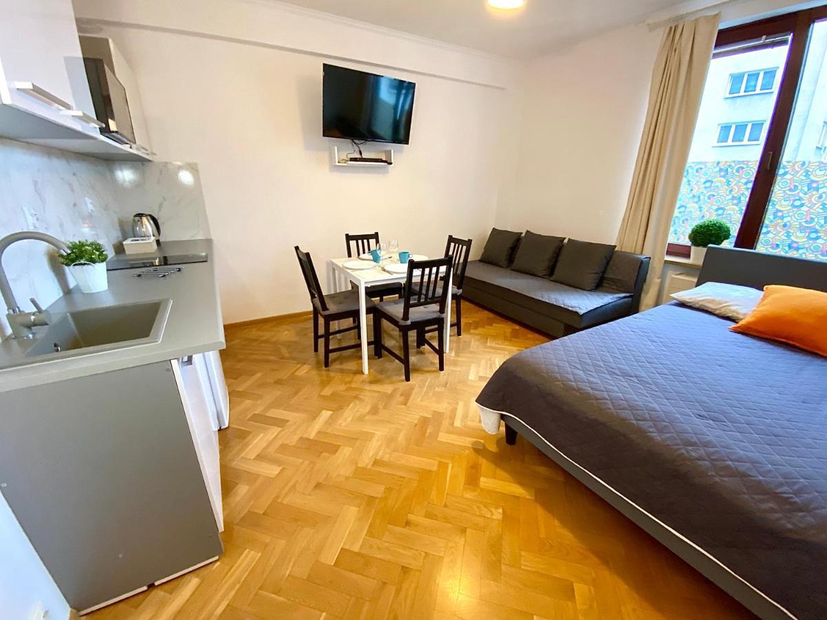 Center - Apartmenty Jana Pawła Ii Apartament Warszawa